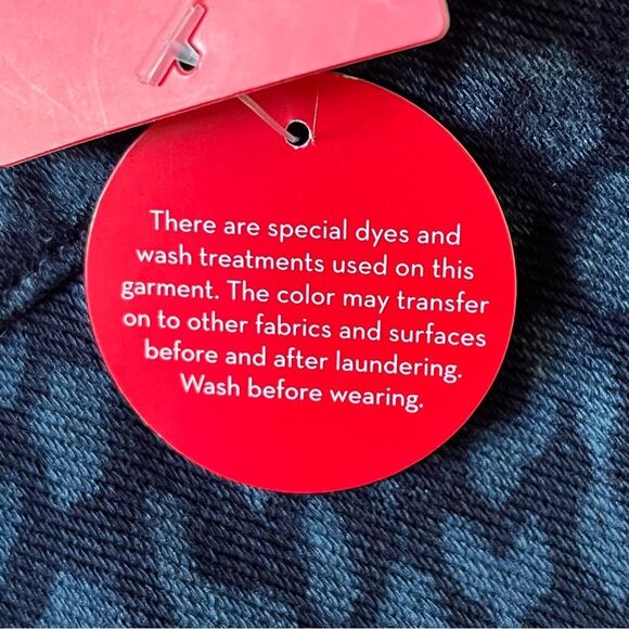 SPANX by Sara Blakey Ankle Jean-Ish Leggings in Denim Leopard Print Size Medium - Picture 6 of 10